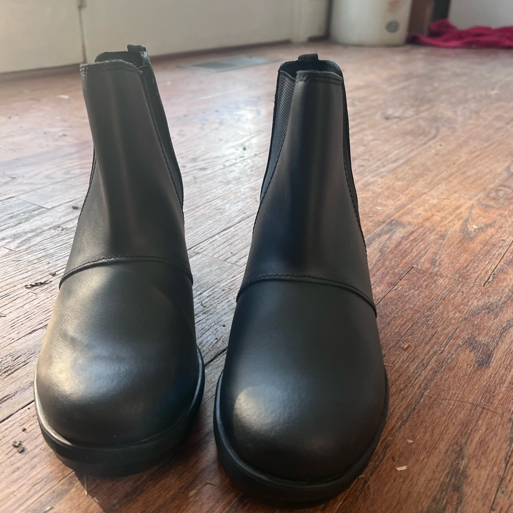 Sorel Boots New w/o Tags - Picture 5 of 6